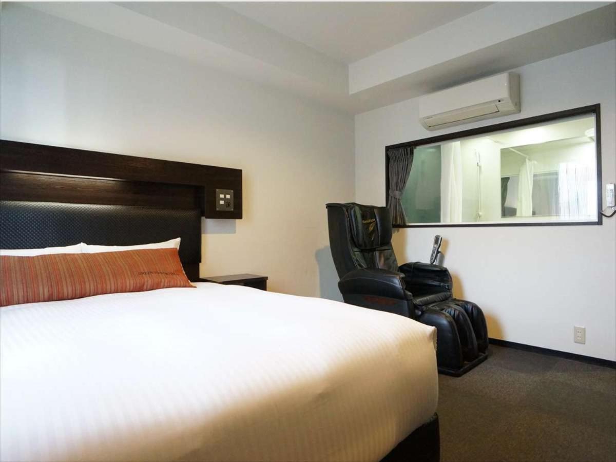 Green Rich Hotel Osaka Airport Ikeda  Extérieur photo