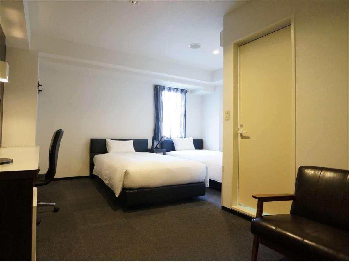 Green Rich Hotel Osaka Airport Ikeda  Extérieur photo